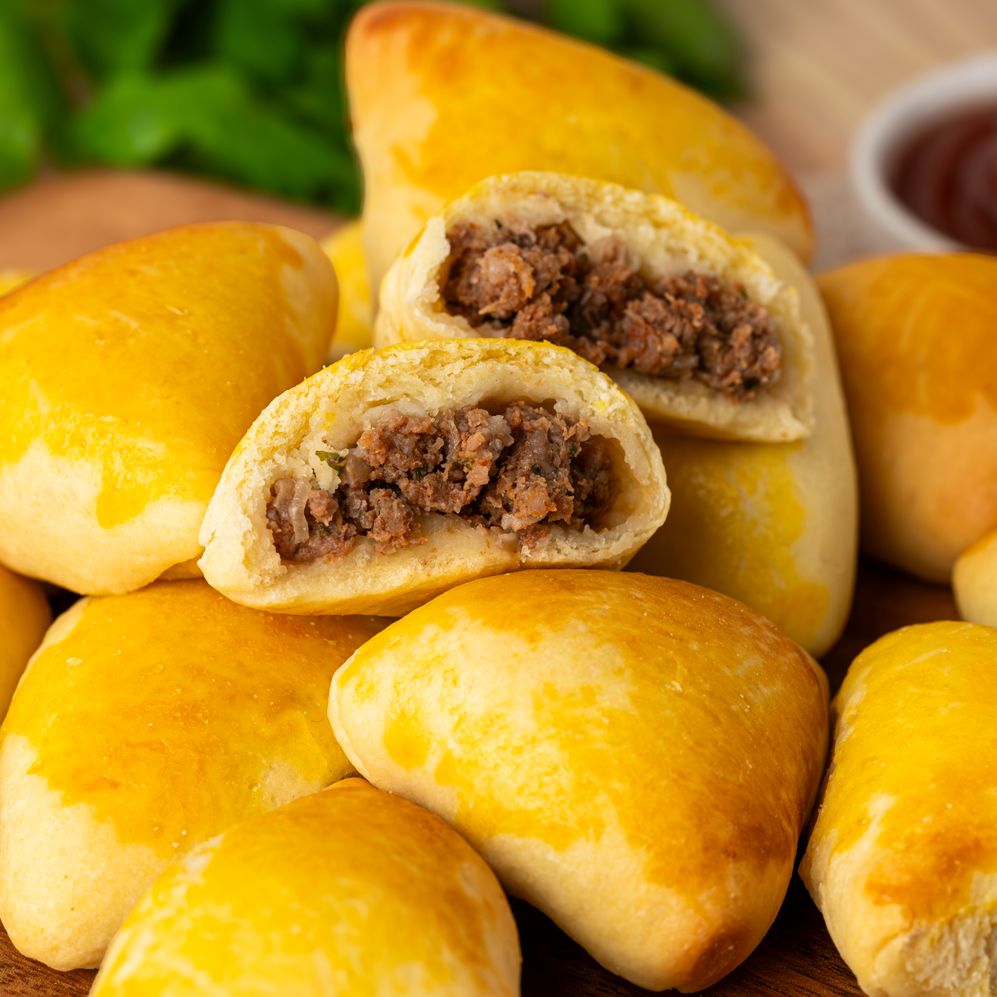 Esfiha fechada de carne 25g